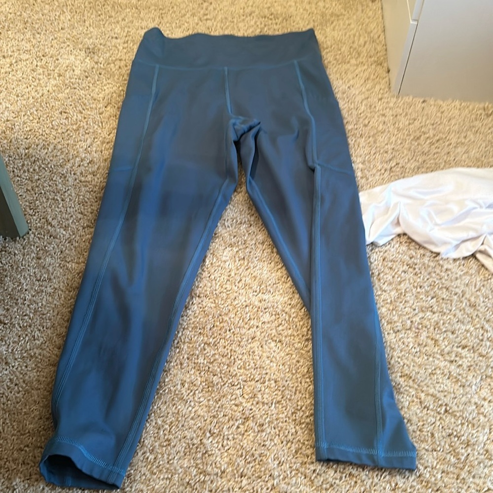 American Eagle leggings